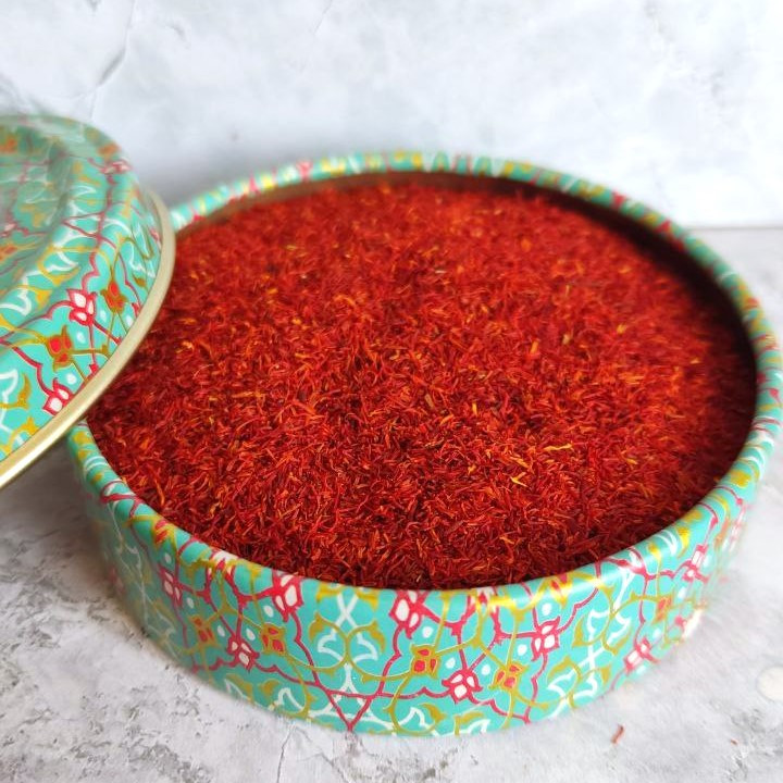 20 گرم زعفران نرمه در ظرف فلزی ۵۳۳۰۰۰ تومان
